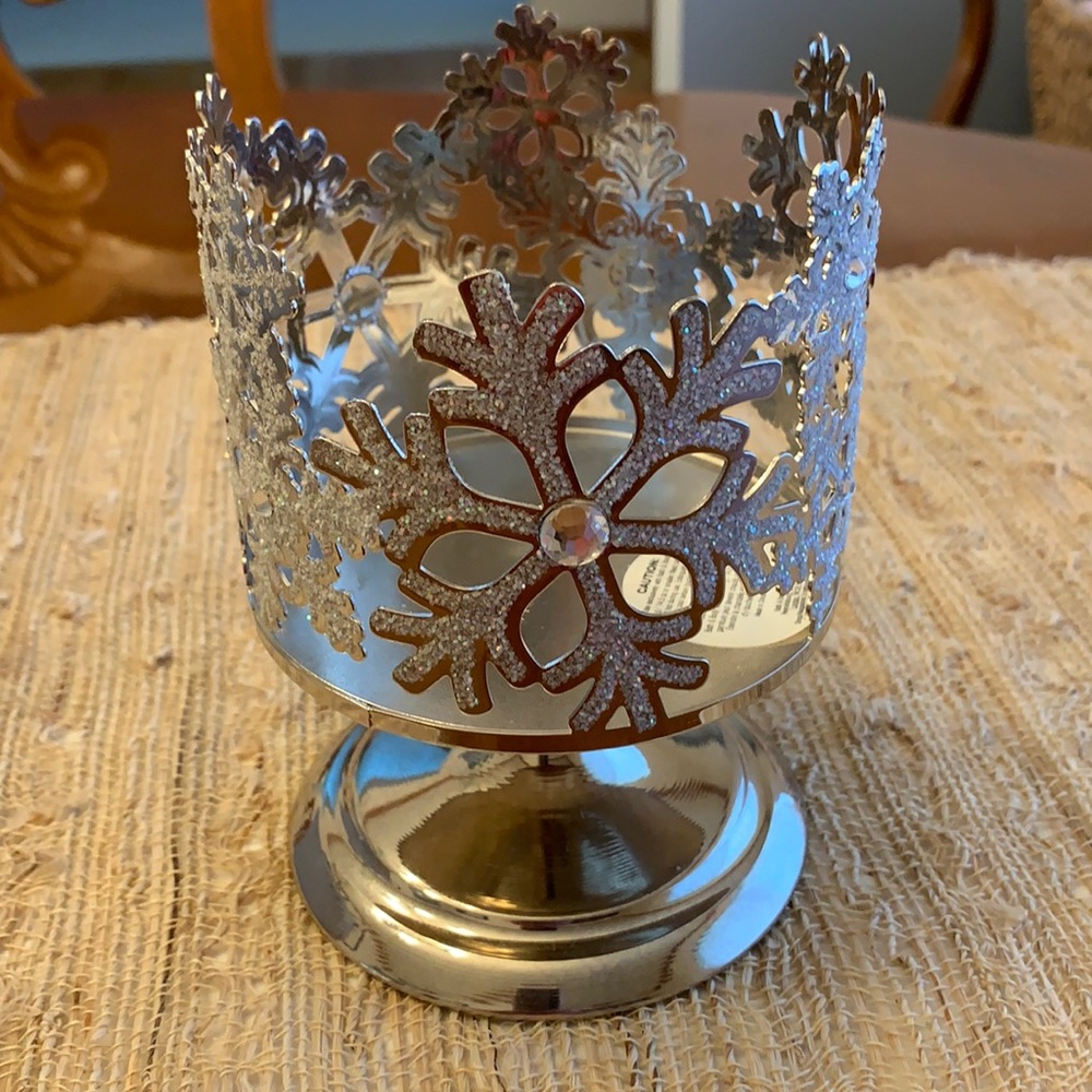 Bath and body works 3 wick candle holder